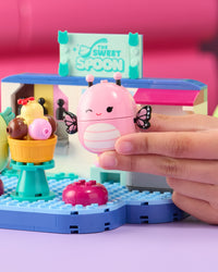 Squishmallows Frozen Yogurt Fun with Andreina & Mipsy Building Set - 4