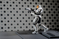 Halo Kelly-087 - Deluxe 4-Inch Articulated Figure with “Oathsworn” Shotgun - 4